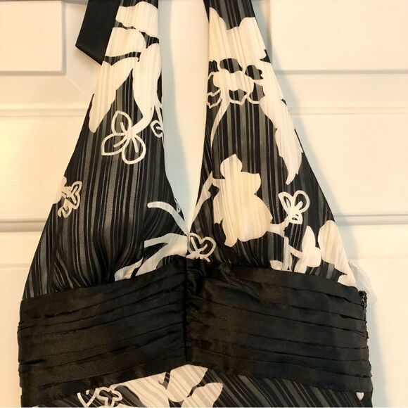 Lyndia Floral Cream and Black Halter, Backless Dress Size 2 - Picture 3 of 10